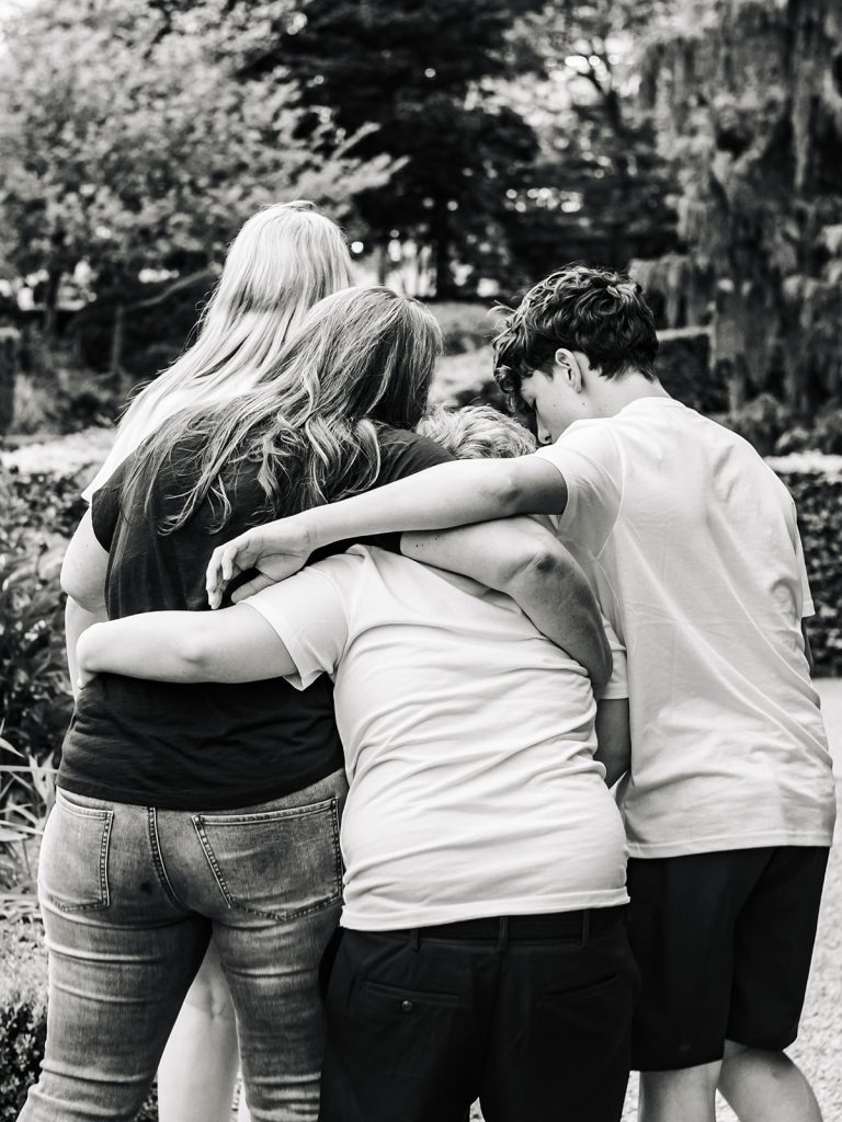 Grand Island Family loving on one another